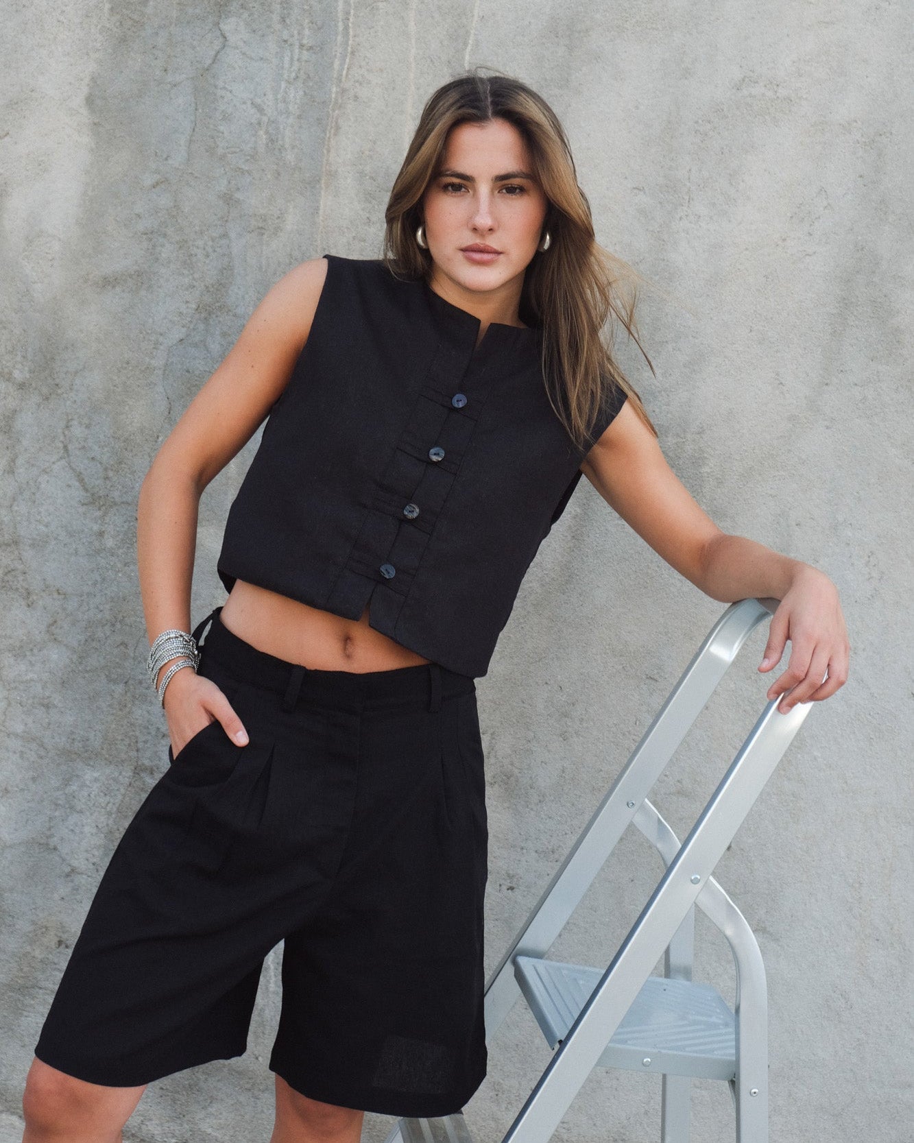 Low Bermudas Lino Negro