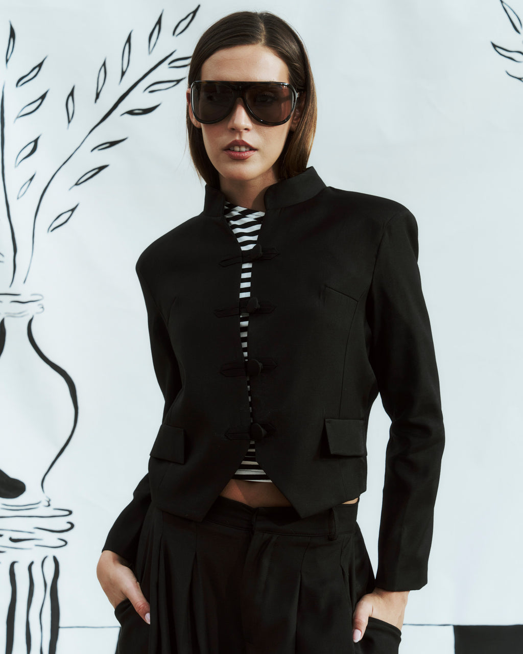 Tang Jacket Negra